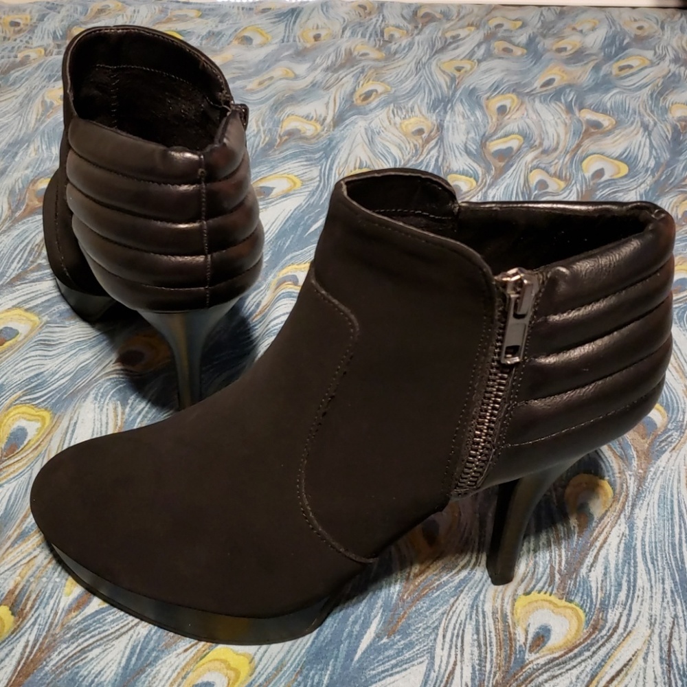 Unlisted by Kenneth Cole Black Suede Ankle Boots